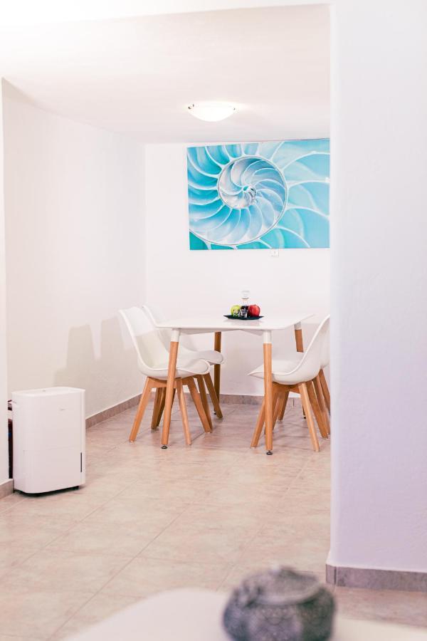 Gemini Cave Villa Oia  Bagian luar foto